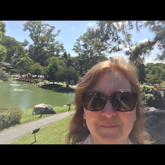 Meet your Posher, Judy - Picture 1 of 1